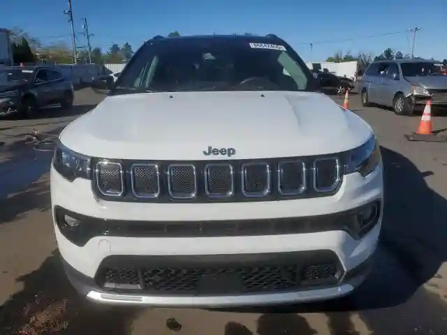 3C4NJDCBXNT159173 2022 JEEP COMPASS-4