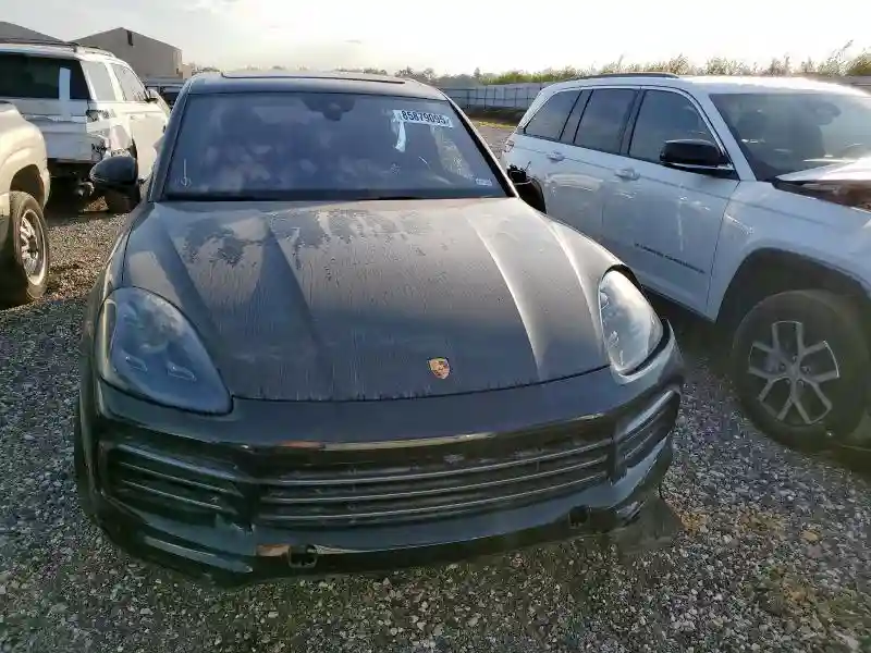 WP1AB2AY6PDA14842 2023 PORSCHE CAYENNE-4