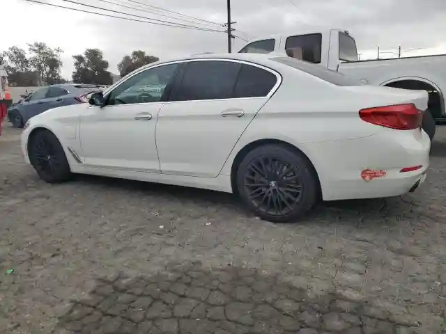 WBAJA9C55JB033169 2018 BMW 5 SERIES-1