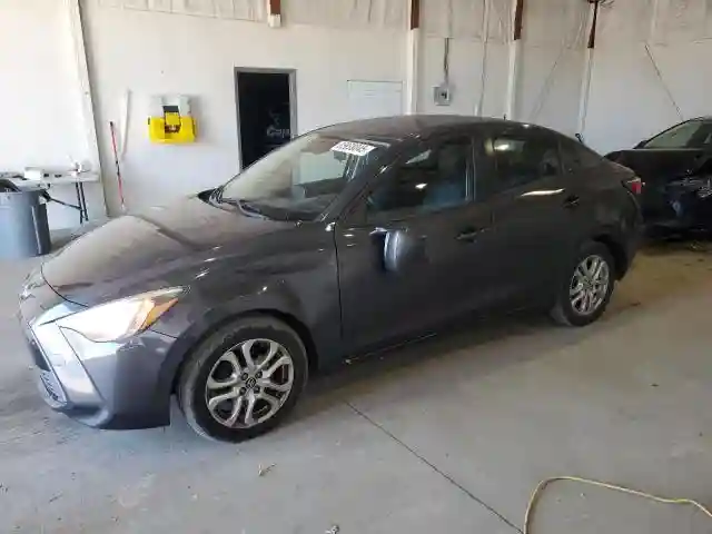 3MYDLBYV4HY156257 2017 TOYOTA YARIS-0