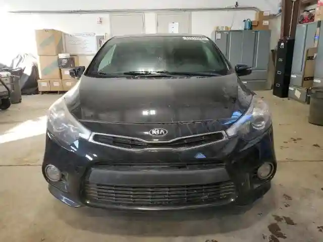 KNAFZ6A37G5639496 2016 KIA FORTE-4