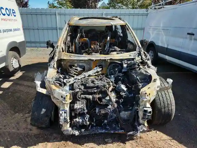 YV4A22PL3G1050788 2016 VOLVO XC90-4