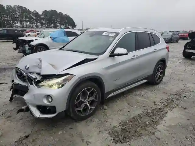 WBXHT3C36GP880899 2016 BMW X1-0