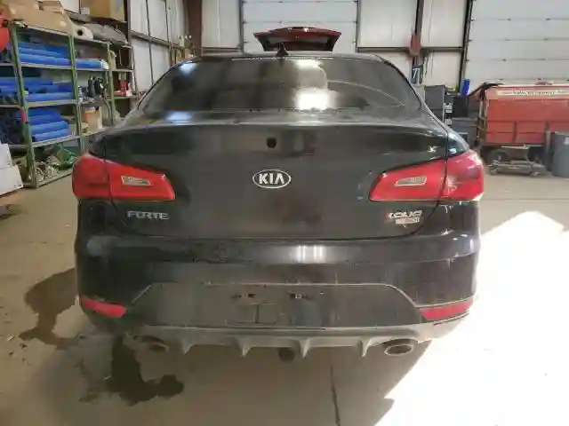 KNAFZ6A37G5639496 2016 KIA FORTE-5