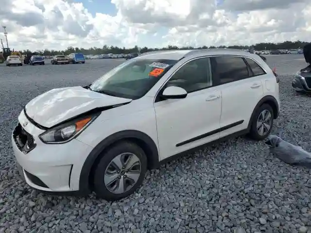 KNDCB3LC9K5250907 2019 KIA NIRO-0