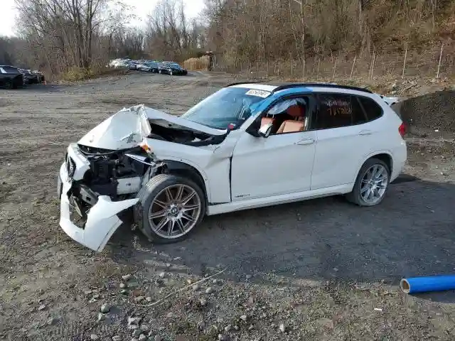 WBAVM5C55FVV94592 2015 BMW X1-0