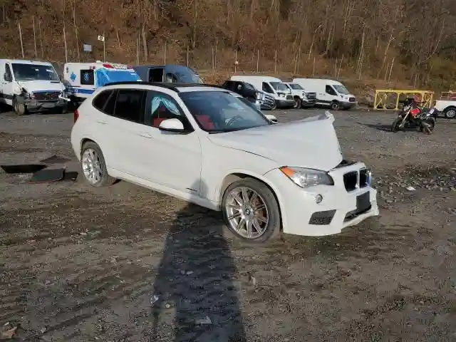 WBAVM5C55FVV94592 2015 BMW X1-3