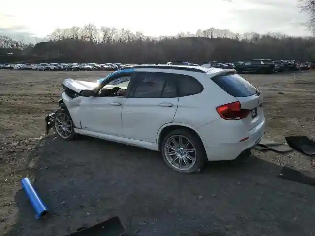 WBAVM5C55FVV94592 2015 BMW X1-1