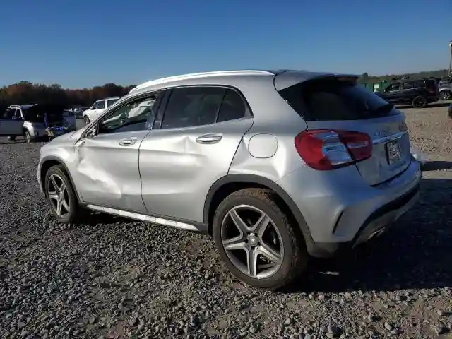 WDCTG4GB1FJ049163 2015 MERCEDES-BENZ GLA-CLASS-1