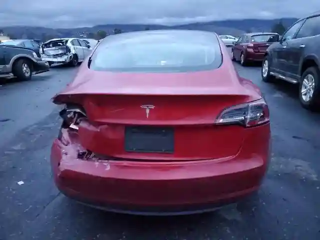 5YJ3E1EA7MF077252 2021 TESLA MODEL 3-5