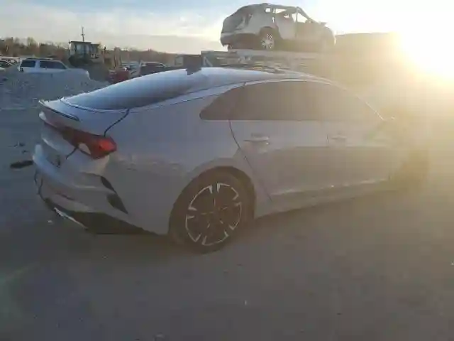 5XXG64J25RG236434 2024 KIA K5-2