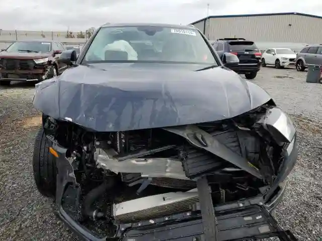 WA1ANAFY5J2185011 2018 AUDI Q5-4