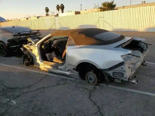 1G1FB3DS9K0144577 2019 CHEVROLET CAMARO-1