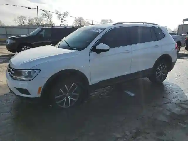 3VV3B7AX7KM064260 2019 VOLKSWAGEN TIGUAN-0