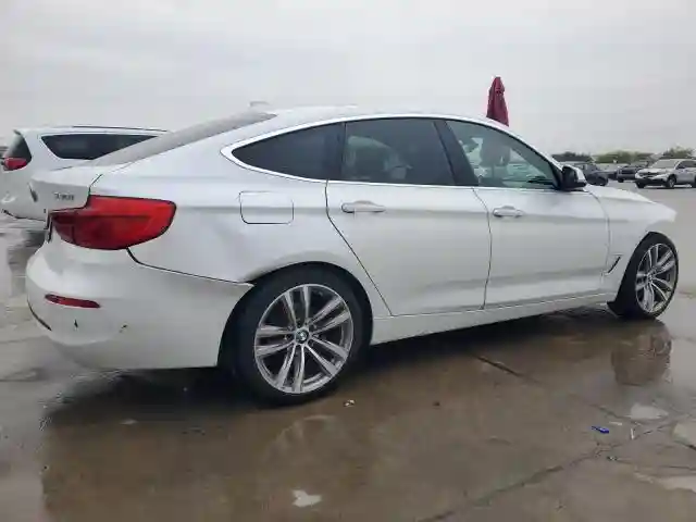 WBA8Z9C36HG826466 2017 BMW 3 SERIES-2