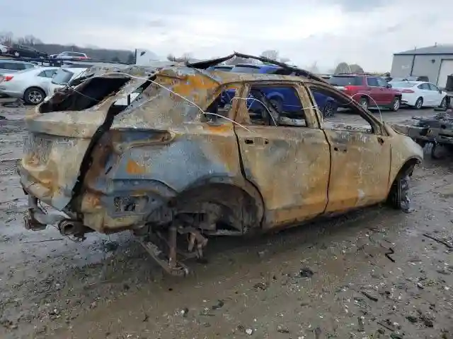 1GYKNDRS9HZ289788 2017 CADILLAC XT5-2