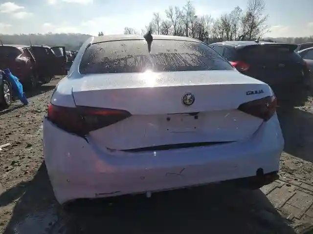 ZARFAMBN8L7634911 2020 ALFA ROMEO GIULIA-5