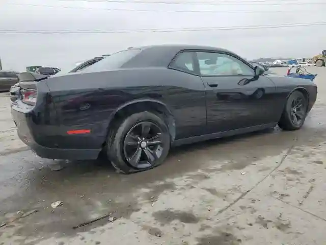 2C3CDZAG7JH241542 2018 DODGE CHALLENGER-2