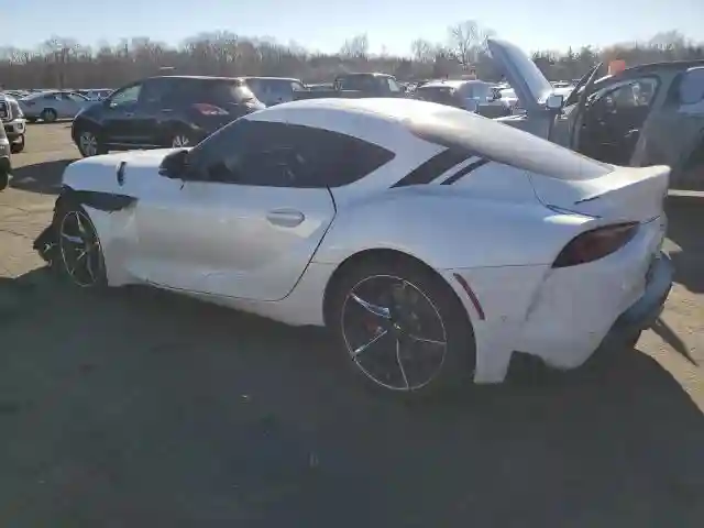 WZ1DB0C02MW042827 2021 TOYOTA SUPRA-1