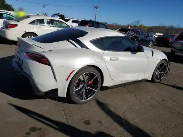 WZ1DB0C02MW042827 2021 TOYOTA SUPRA-2