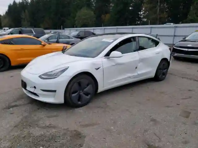 5YJ3E1EA0KF482415 2019 TESLA MODEL 3-0