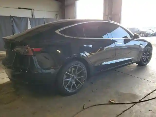 5YJ3E1EAXJF152375 2018 TESLA MODEL 3-2