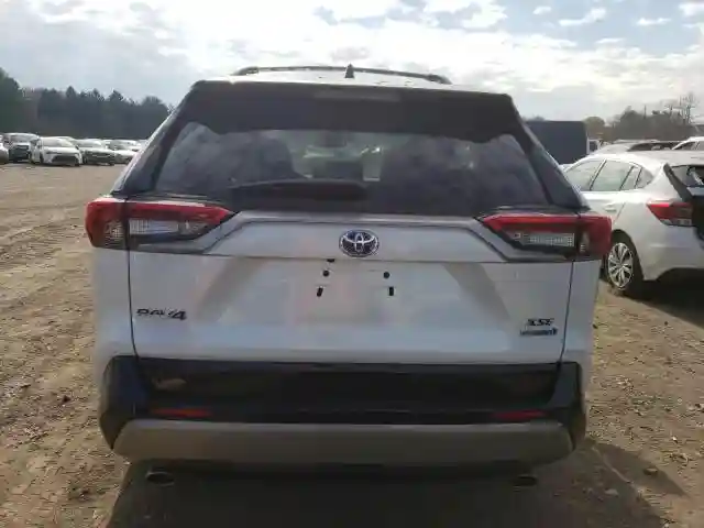 2T3E6RFV4RW066930 2024 TOYOTA RAV4-5