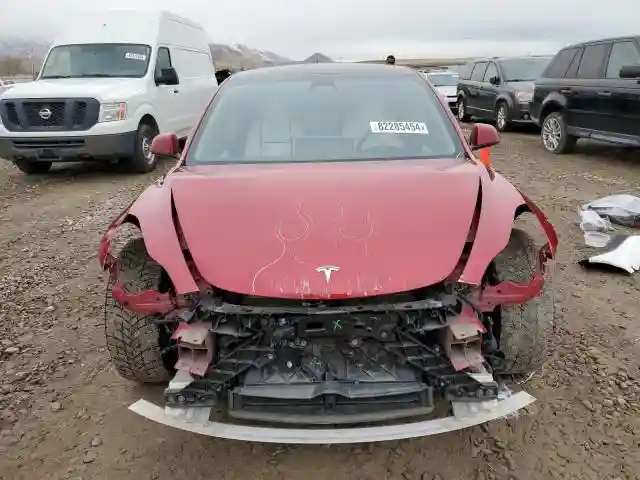 5YJ3E1EBXMF868545 2021 TESLA MODEL 3-4