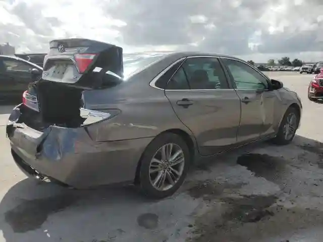 4T1BF1FK5GU573433 2016 TOYOTA CAMRY-2