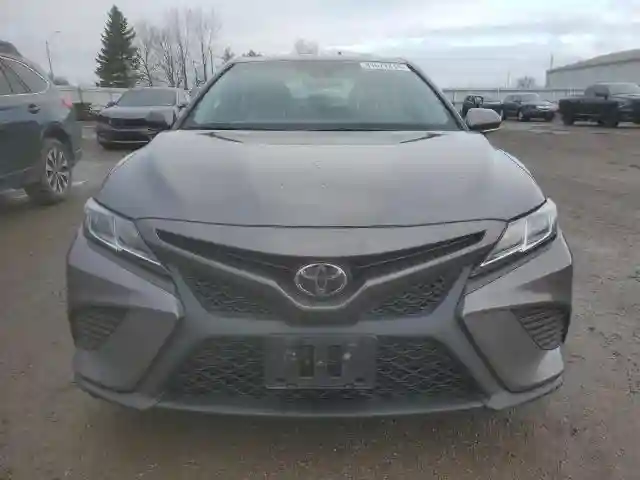 4T1B11HK3JU126232 2018 TOYOTA CAMRY-4