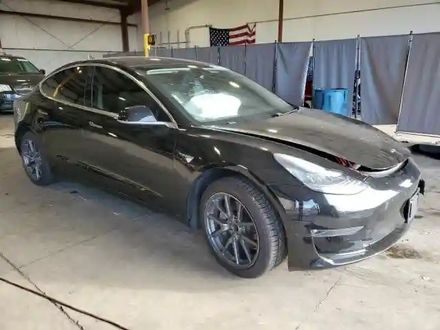 5YJ3E1EAXJF152375 2018 TESLA MODEL 3-3