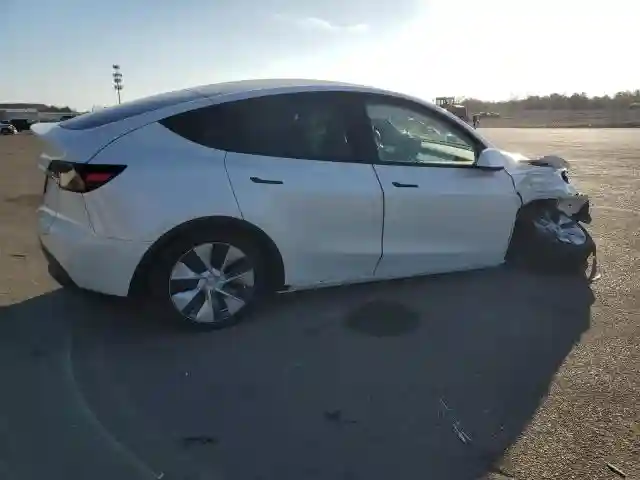 7SAYGDEE1RF036260 2024 TESLA MODEL Y-2