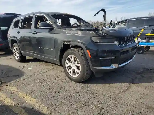 1C4RJKBG0N8604666 2022 JEEP GRAND CHEROKEE-3