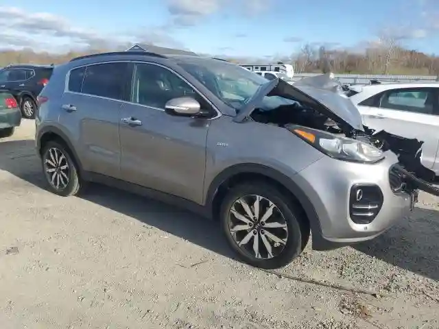 KNDPNCAC1J7308457 2018 KIA SPORTAGE-3