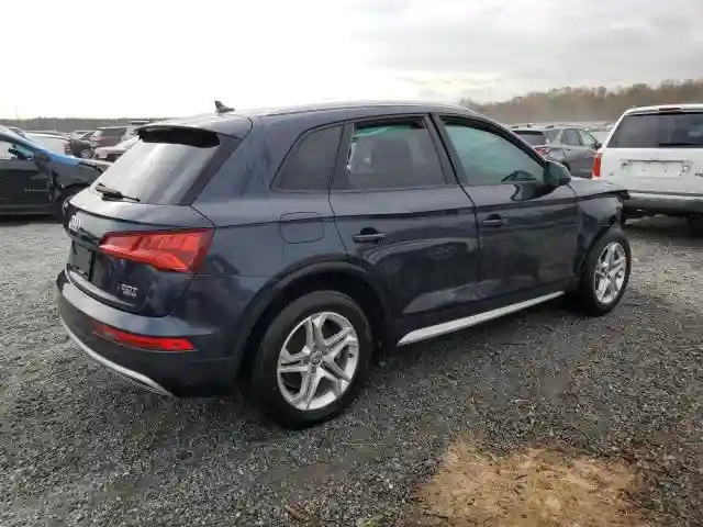 WA1ANAFY5J2185011 2018 AUDI Q5-2