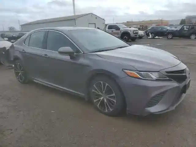 4T1B11HK3JU126232 2018 TOYOTA CAMRY-3