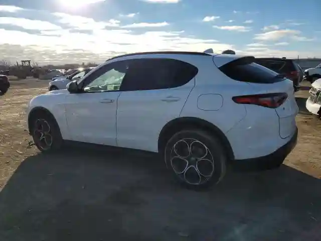 ZASPAKBN7K7C50837 2019 ALFA ROMEO STELVIO-1