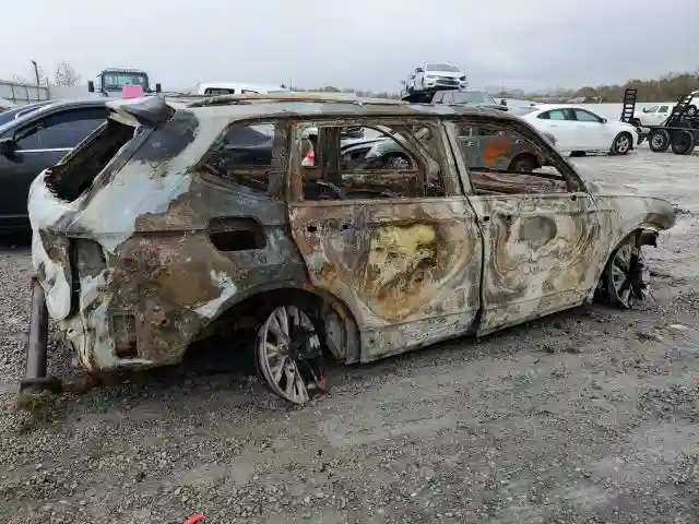 3VV2B7AX9MM034904 2021 VOLKSWAGEN TIGUAN-2
