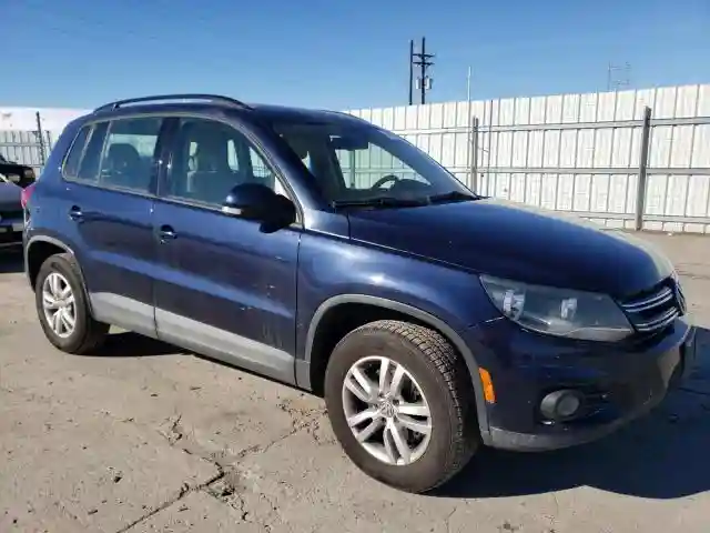 WVGAV7AX9GW575405 2016 VOLKSWAGEN TIGUAN-3