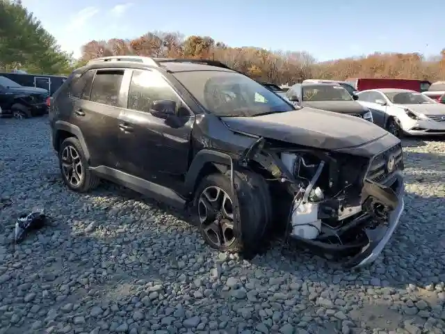 2T3J1RFV0MW158672 2021 TOYOTA RAV4-3