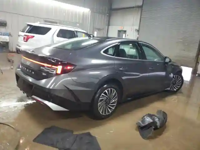 KMHL34JJ0RA101528 2024 HYUNDAI SONATA-2