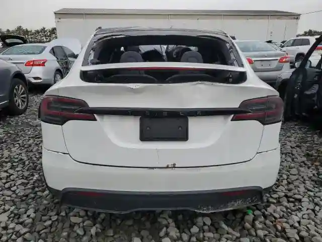 7SAXCAE58PF385595 2023 TESLA MODEL X-5