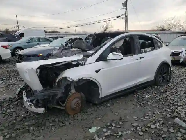 7SAXCAE58PF385595 2023 TESLA MODEL X-0
