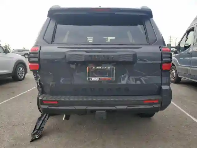 JTEVA5BR3S5066667 2025 TOYOTA 4RUNNER-5
