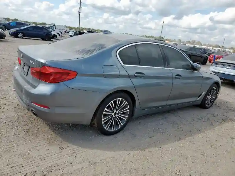 WBAJA7C55KWW49596 2019 BMW 5 SERIES-2