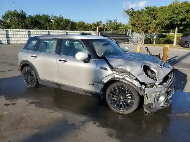 WMWXJ1C04P2T84261 2023 MINI COOPER-3
