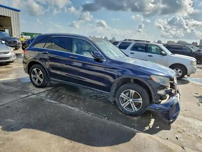 WDC0G4JB1GF058042 2016 MERCEDES-BENZ GLC-CLASS-3