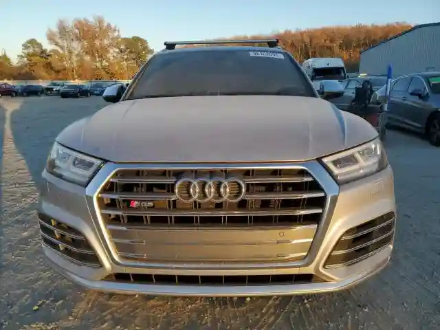 WA1B4AFY6K2001008 2019 AUDI SQ5-4