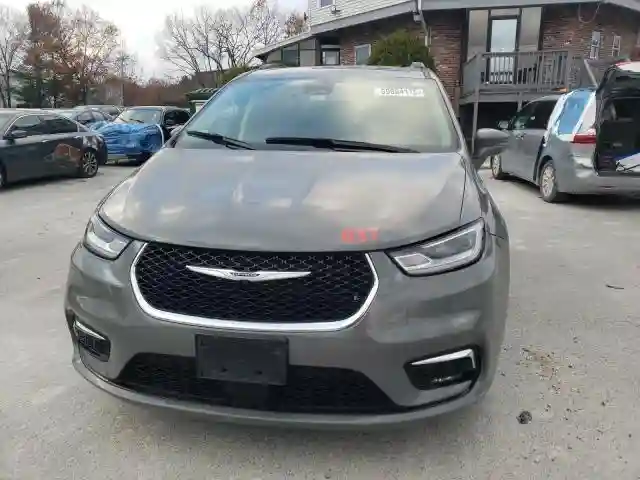 2C4RC1BGXNR114986 2022 CHRYSLER PACIFICA-4