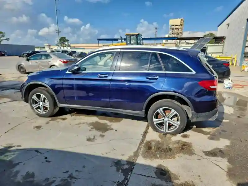 WDC0G4JB1GF058042 2016 MERCEDES-BENZ GLC-CLASS-1
